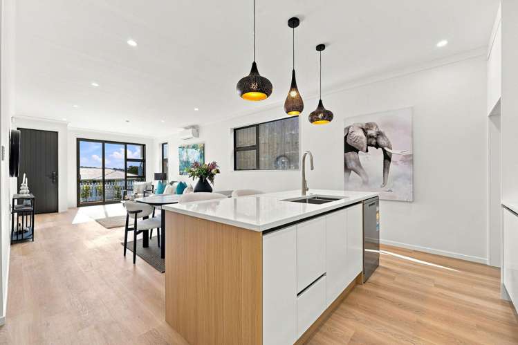 80A Bruce Road Glenfield_13