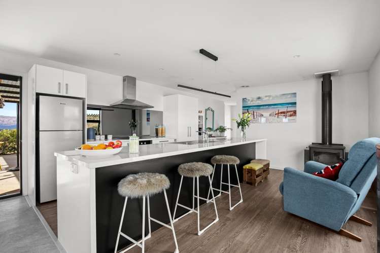 77 Leaning Rock Road Alexandra_5