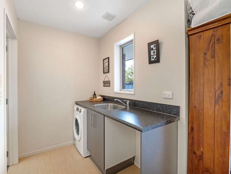 280 Southfield Drive Lincoln_28