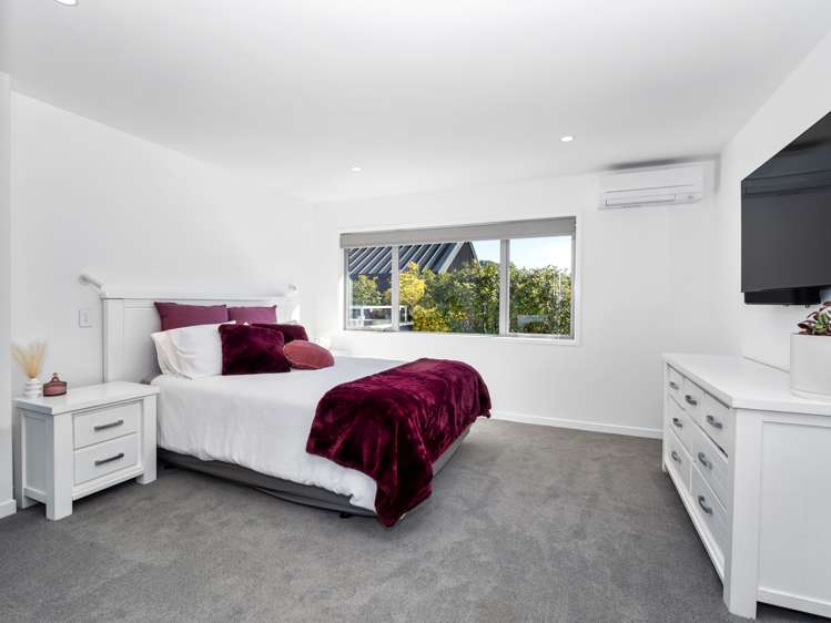 88 Marine Parade Mt Maunganui_13