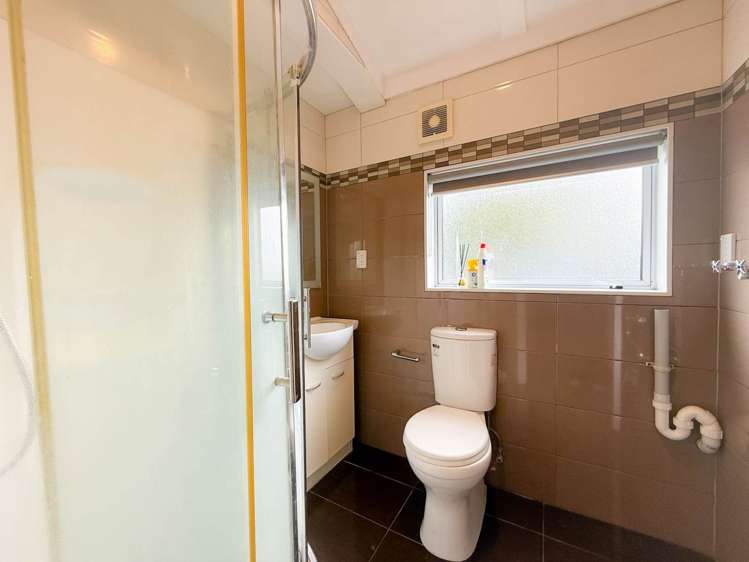 1/29 Kings Road Panmure_7