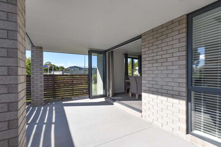 1 Kohekohe Drive Owhata_15