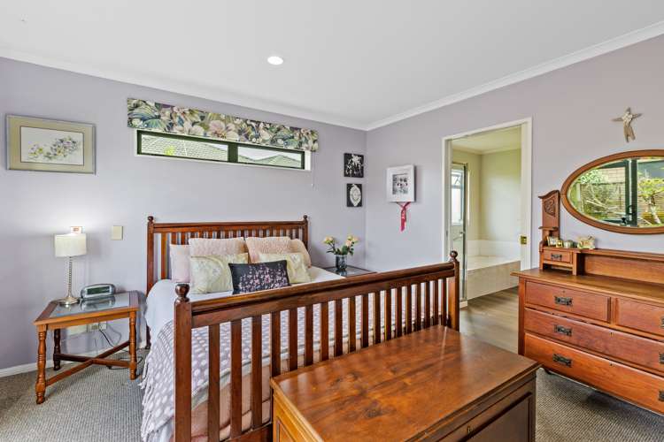 23 Dan Tori Place Orewa_11