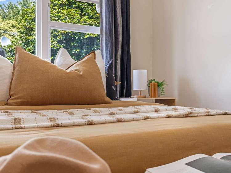 104 Grand Vue Road Kawaha Point_14