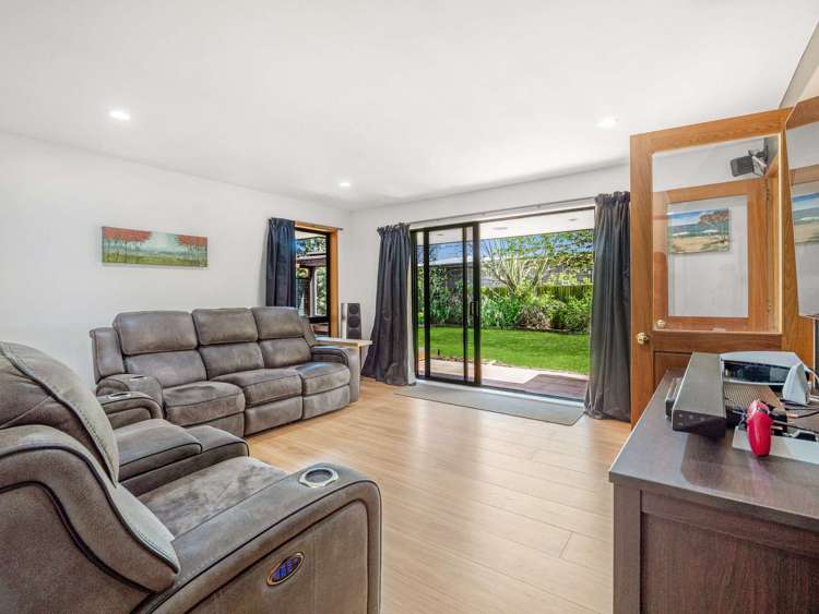 43 Durrell Way Rolleston_8