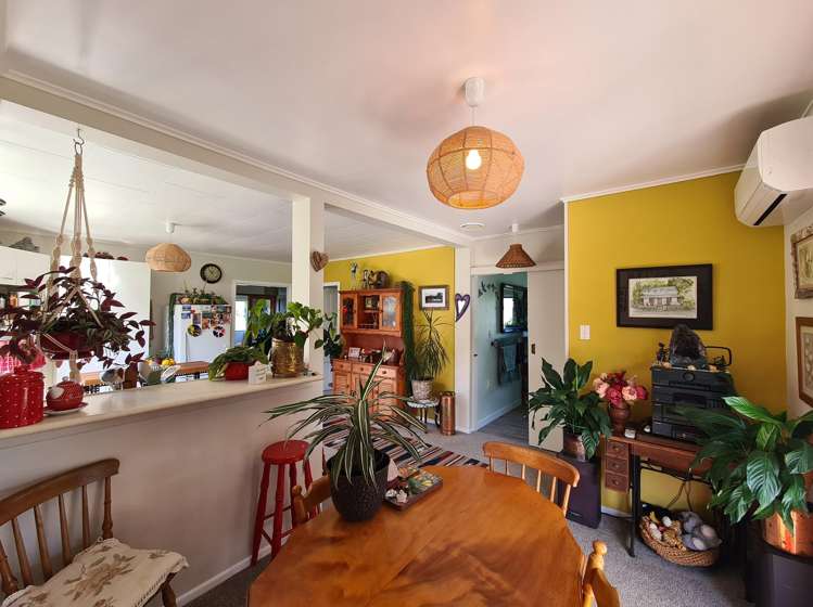 15 Driving Creek Road Coromandel_19