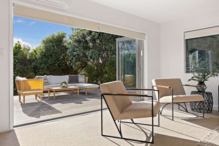 58 Coster Road Muriwai_35