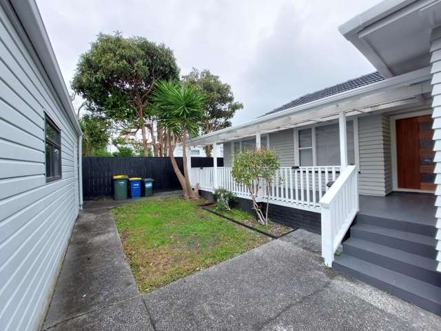 4096 Great North Road Glen Eden_1