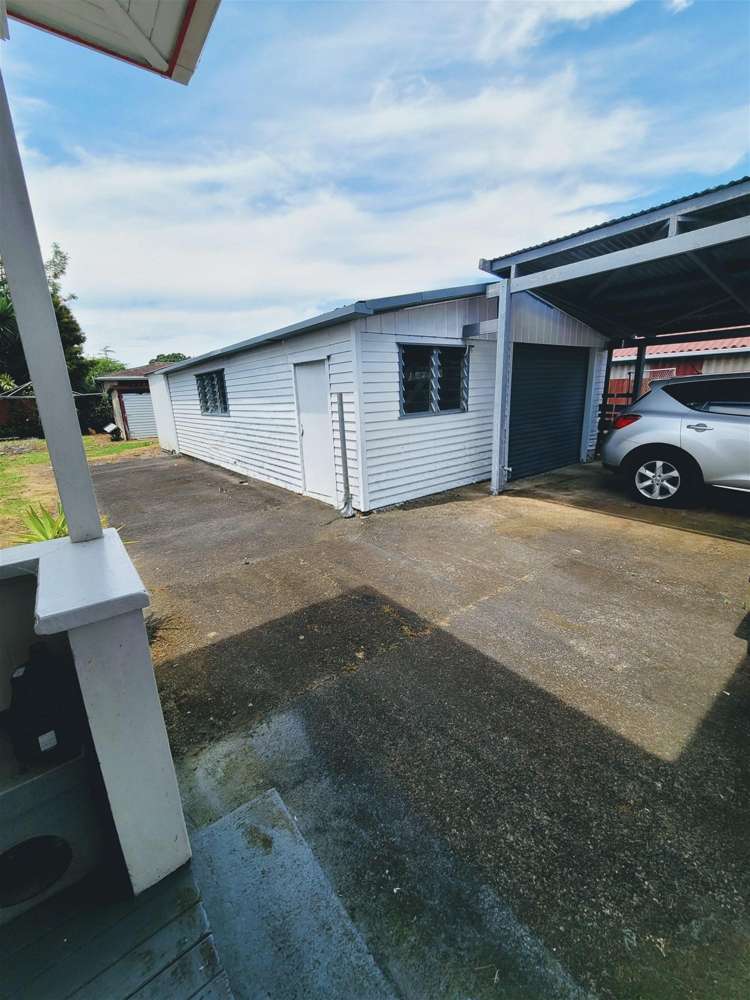 31 Driver Road Mangere East_16