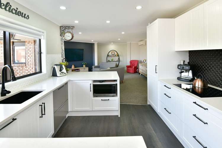 12 Bayview Park Lane Orewa_6