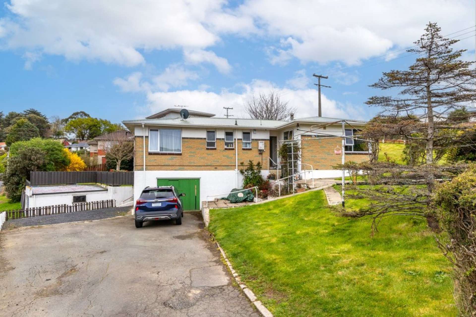 68 Waldron Crescent Green Island_0