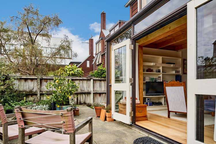 4/80 Hobson Street Thorndon_12