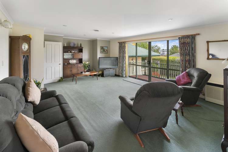 98 Templemore Drive Richmond_11