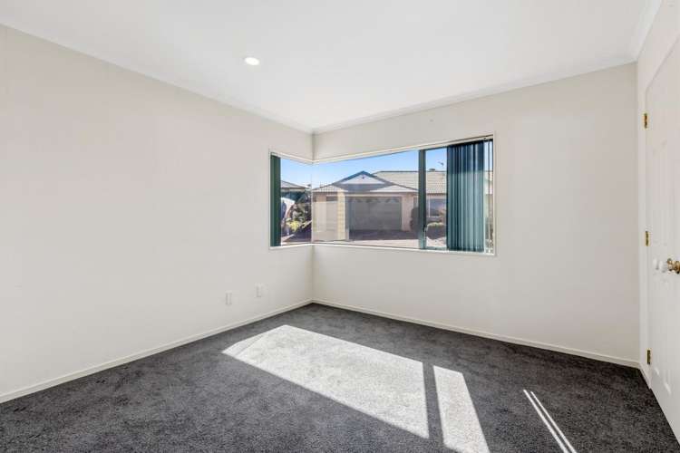 53 Kath Hopper Drive Orewa_17
