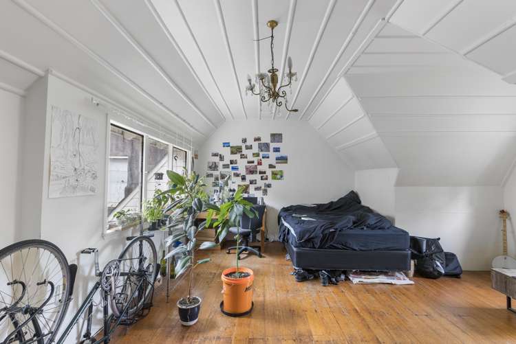 11 Castle Drive Epsom_15