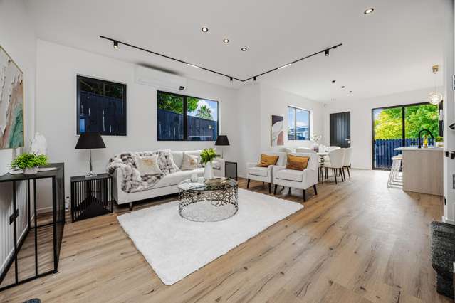 1/6 Broadview Place Howick_1