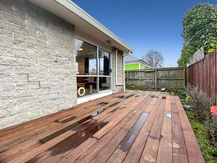 2/34 Vienna St Waltham_15