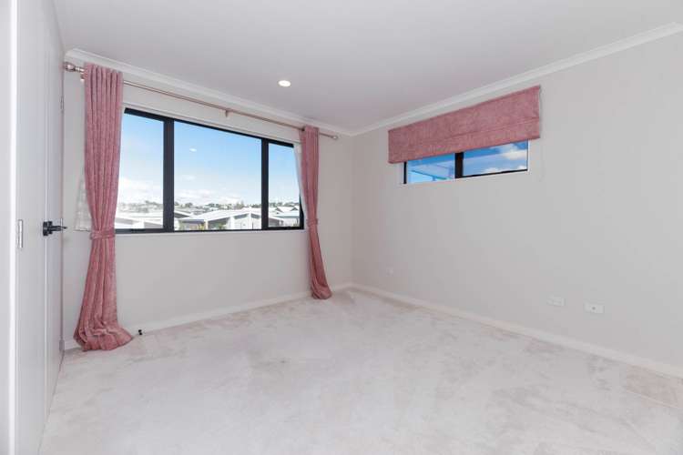 56 Taikura Avenue Red Beach_17
