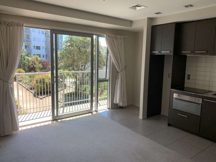 207c/130 Anzac Street Takapuna_3
