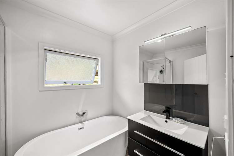 8 Lucas Terrace Stepneyville_11