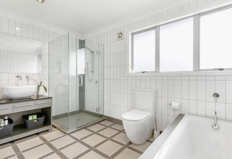 168 Kittiwake Drive Schnapper Rock_16