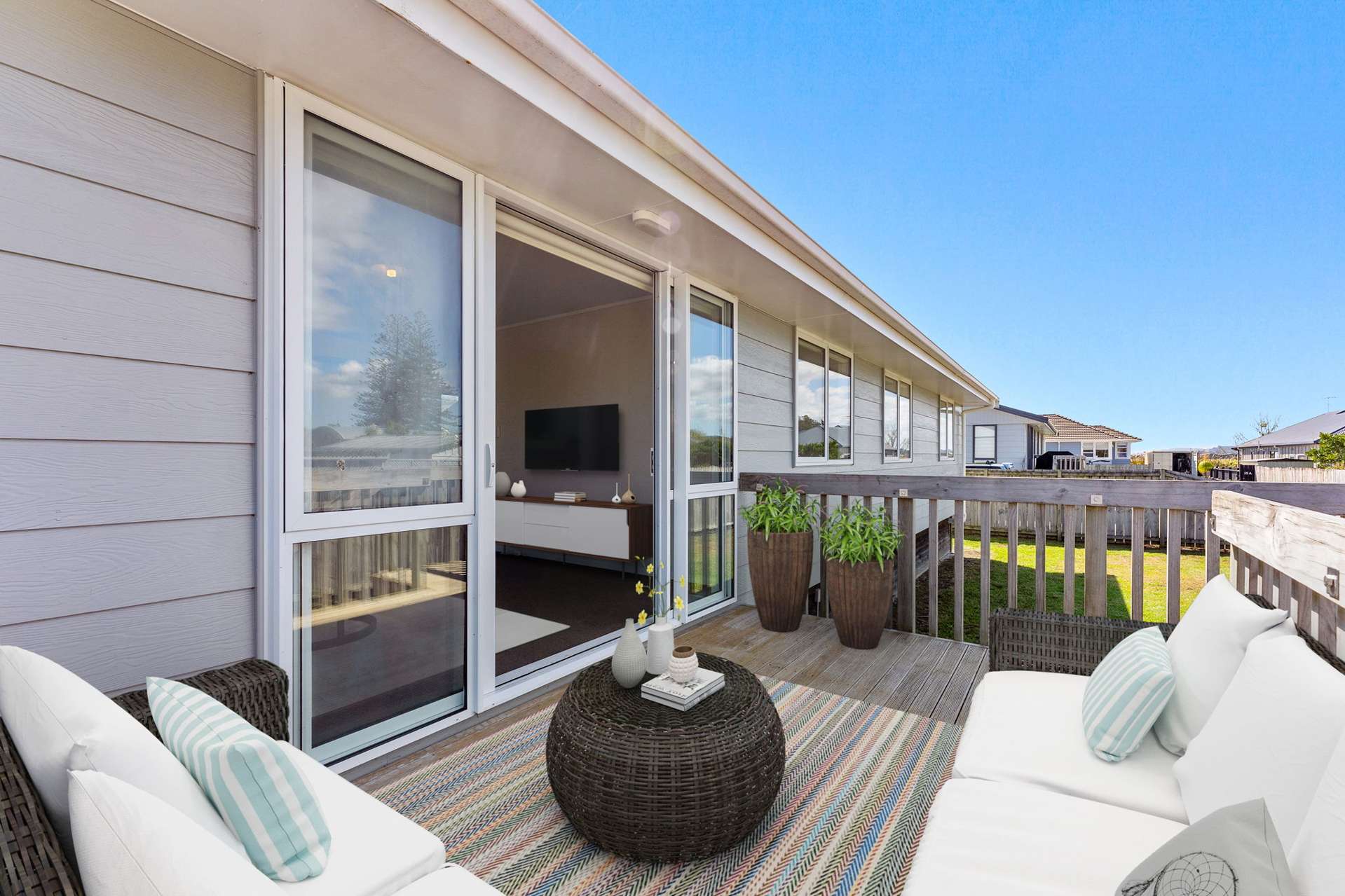 13A Springs Road, Parakai Helensville_0