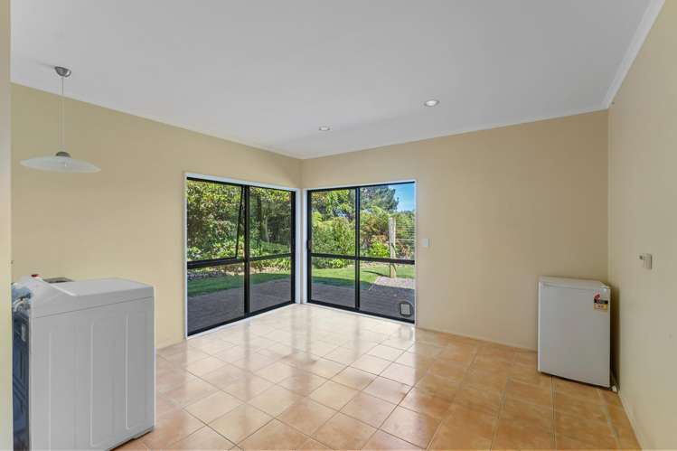 38 Greenwood Boulevard Otaki_26