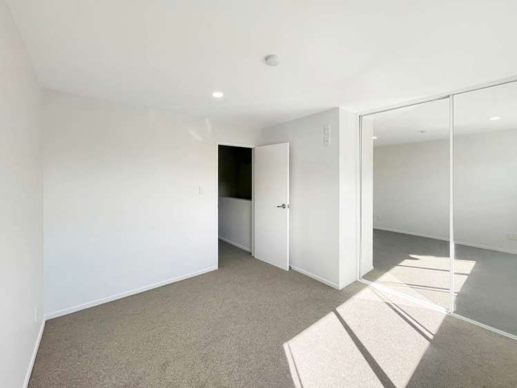 13/1 Gracechurch Drive Flat Bush_12