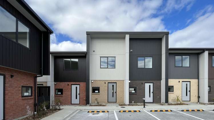 4/476 West Coast Road 1665_0