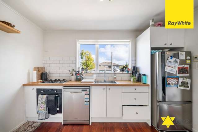 37 Willerton Avenue New Lynn_3