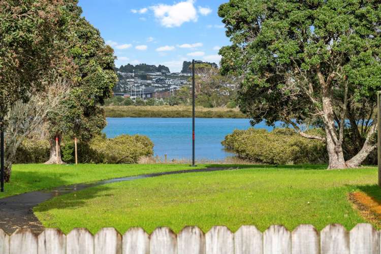 42 Settlers Grove Orewa_4