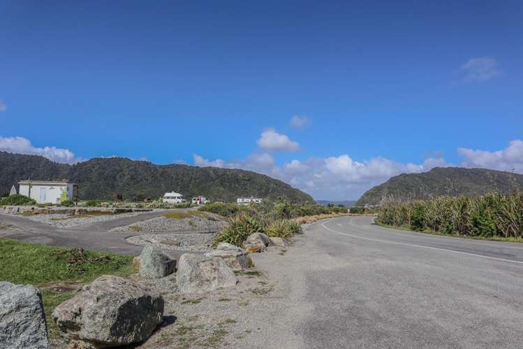 23 Nelson Quay Cobden_32