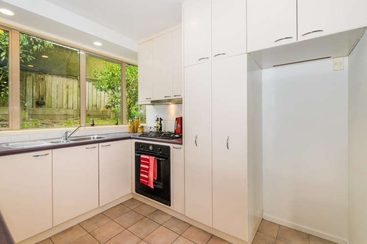 2/284 Glenfield Road Glenfield_12