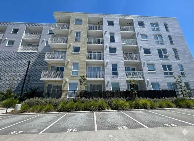 Modern Living & Lifestyle Opportunity With Pool!