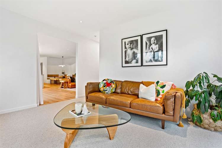 53 Houpuni Road Wainui_13