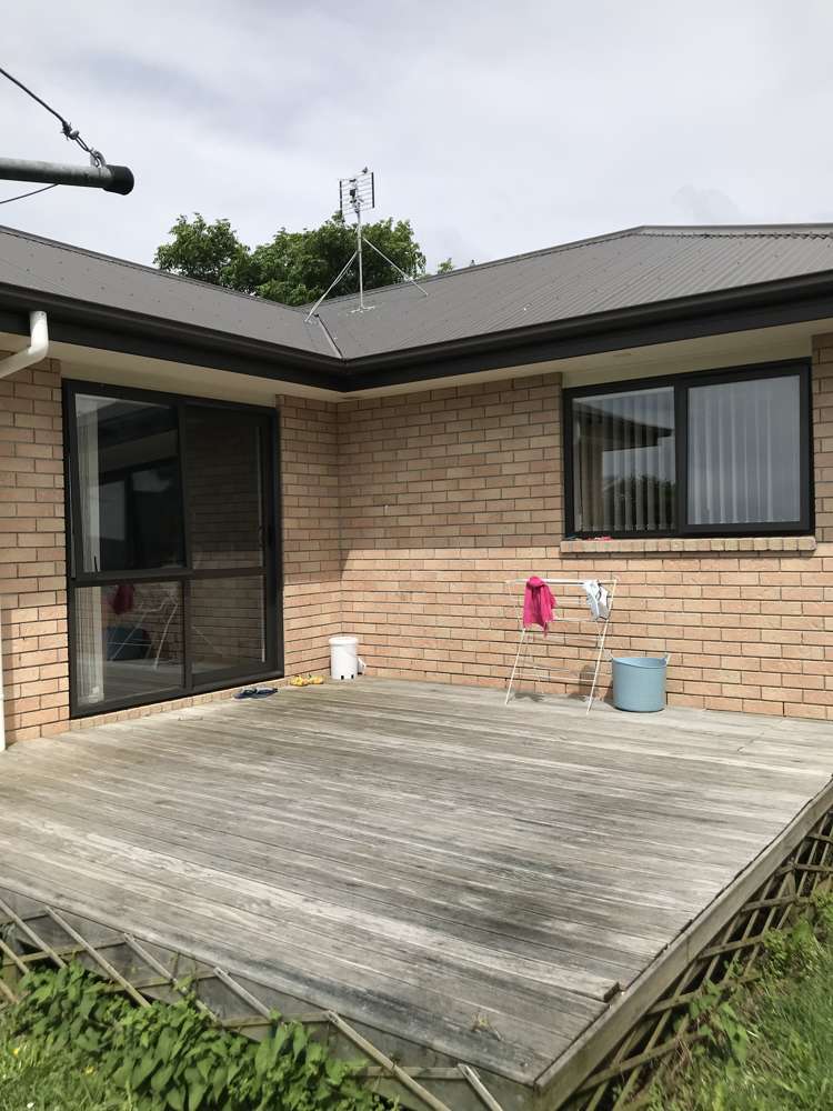 4 Duke Avenue Pukekohe_1