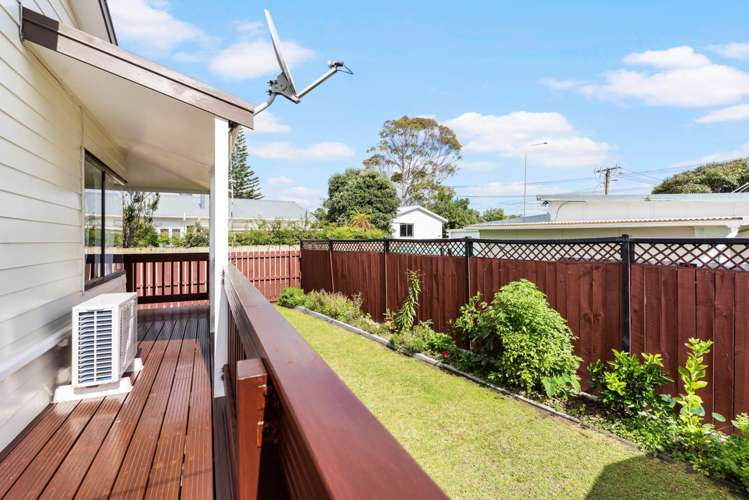 2/45 Sabulite Road Kelston_13