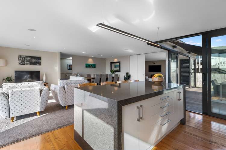 3 Pine Avenue Otumoetai_9