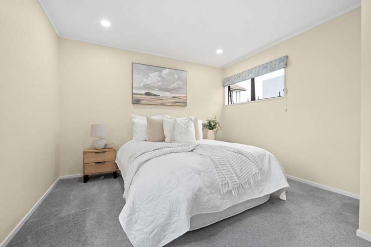 11 Crowden Place Harrowfield_11