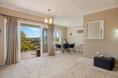 56 Mount Albert Road_4