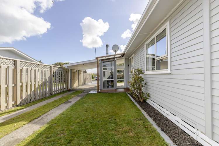 25 Waiwera Place Merrilands_25