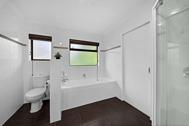 4 Janome Place Bucklands Beach_10