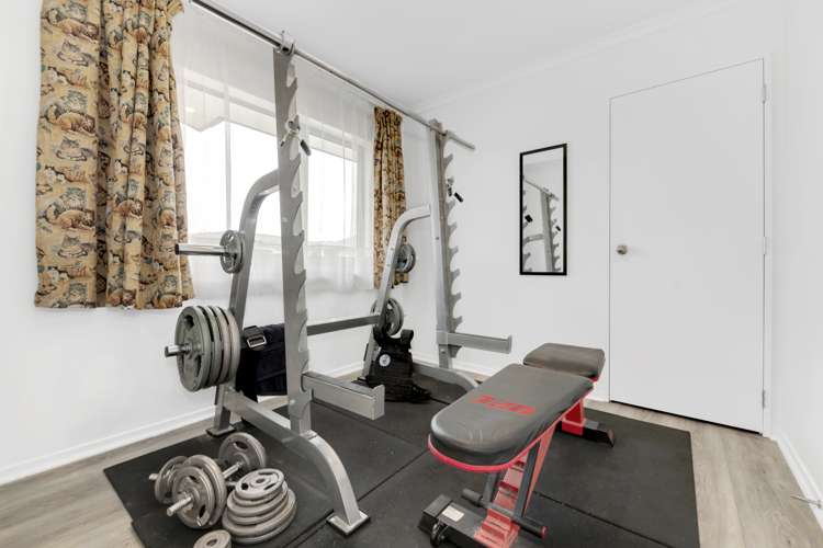 21 Whareatua Avenue Takanini_11