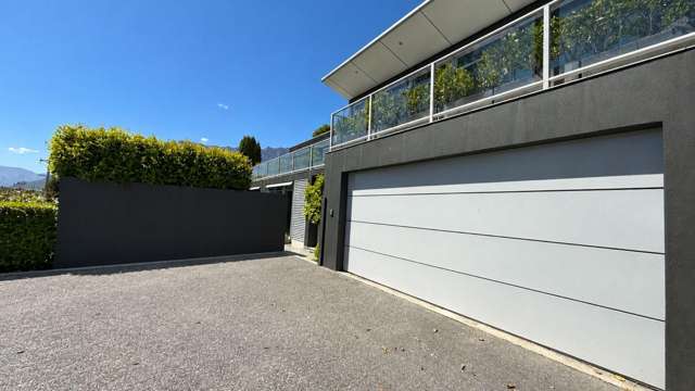 22A Loop Road, Kelvin Heights