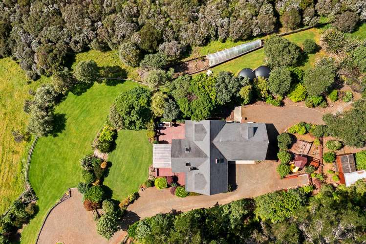 161 Clements Road Matapouri_27