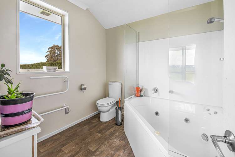 755 Mount Thomas Road Fernside_13