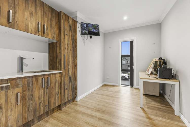 62 Castlebane Drive Flat Bush_13