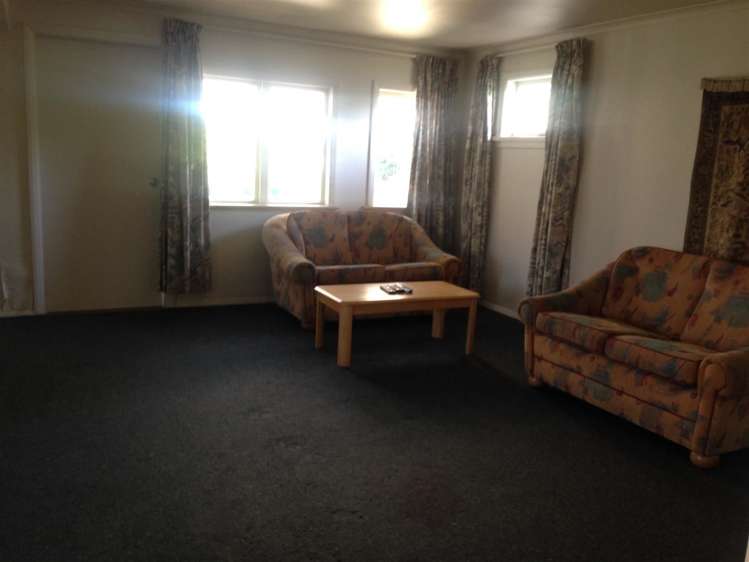 28 Solway Crescent Solway_2