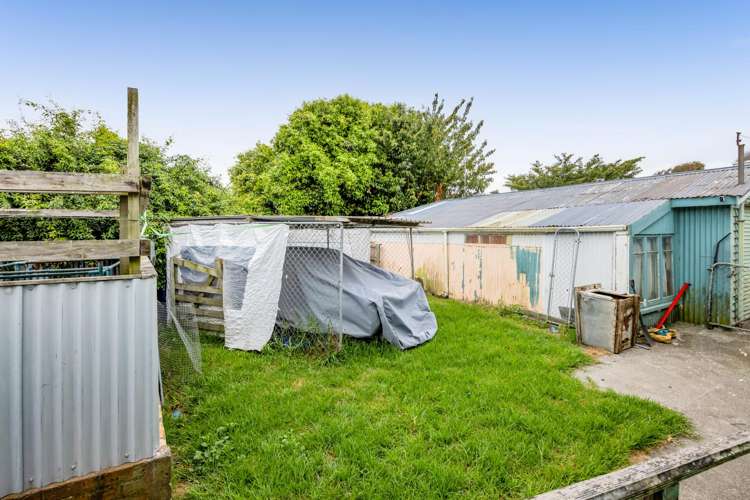 85 Collins Street Hawera_21