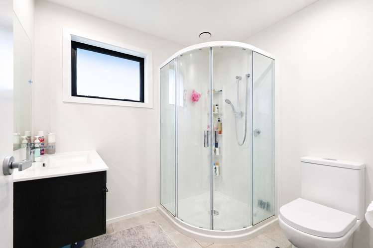 2/28 Powells Road Fairview Downs_15
